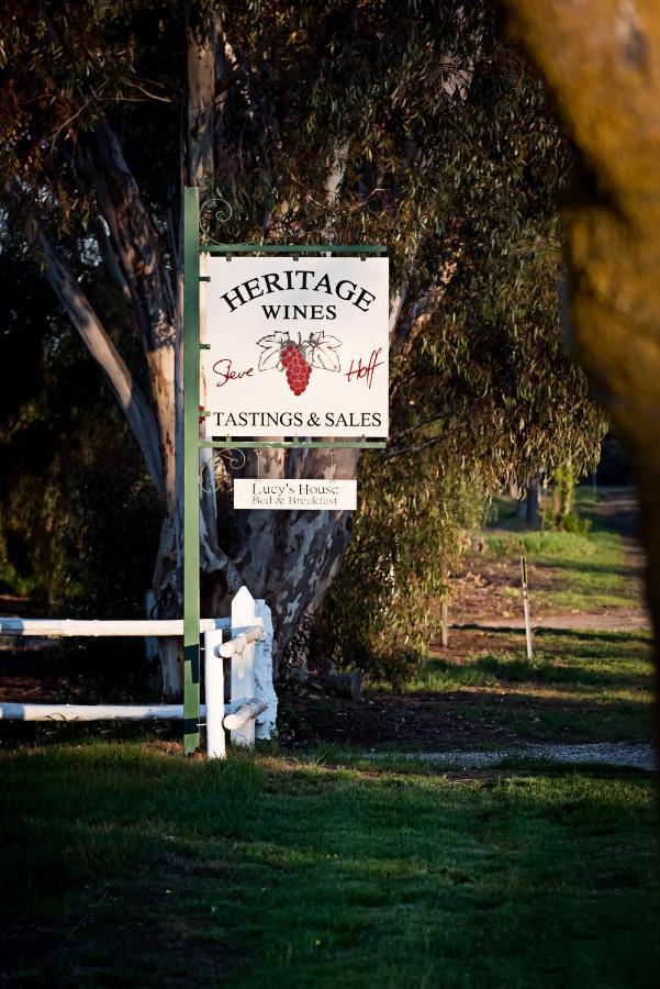 Lucy'S Cottage Marananga Extérieur photo